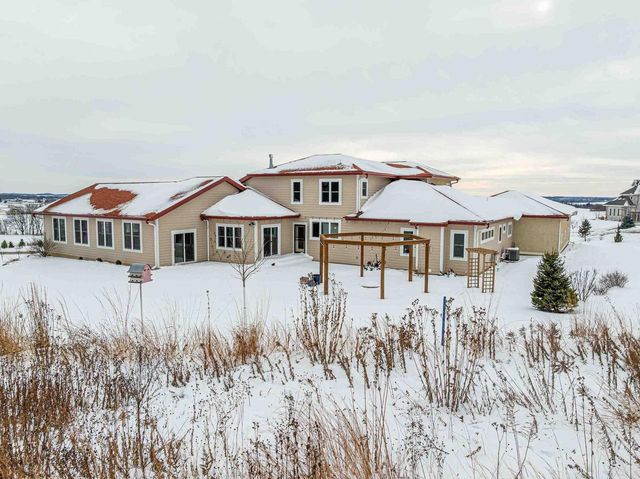 7598 Driftless Ridge Way, Verona, WI 53593