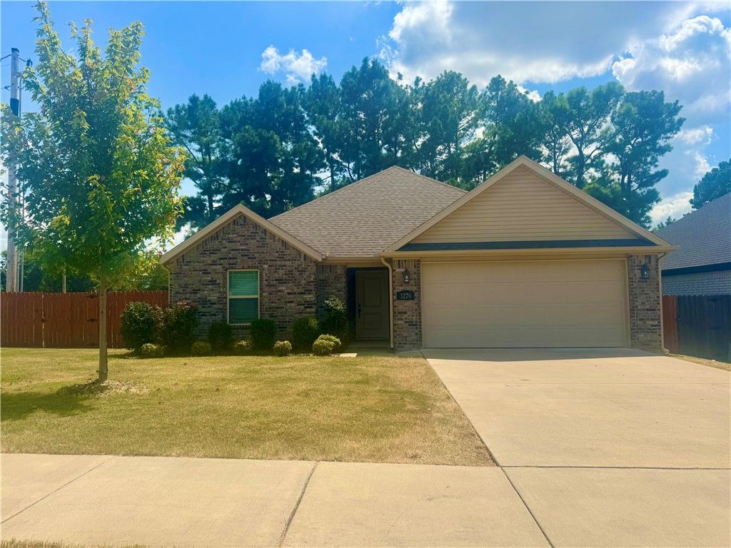 3279 Summer View Avenue, Springdale, AR 72764