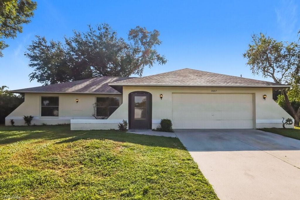 3607 SE 8th AVE, Cape Coral, FL 33904