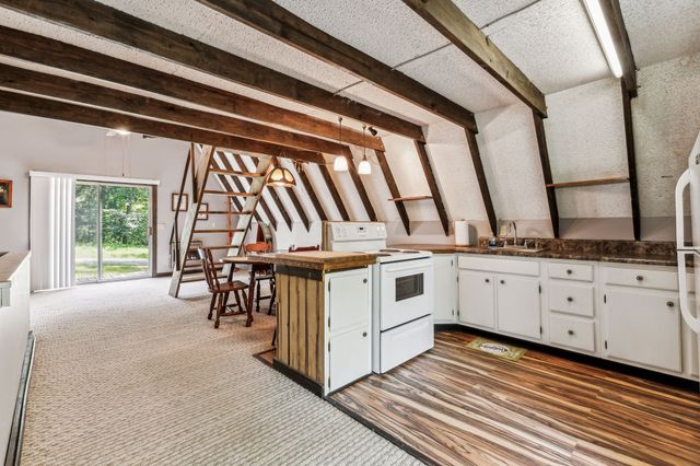 111 Mud Hill Rd, Dover, TN 37058