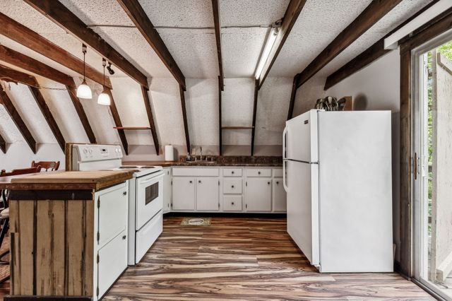 111 Mud Hill Rd, Dover, TN 37058