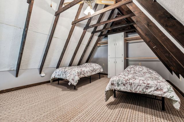 111 Mud Hill Rd, Dover, TN 37058