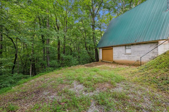 111 Mud Hill Rd, Dover, TN 37058