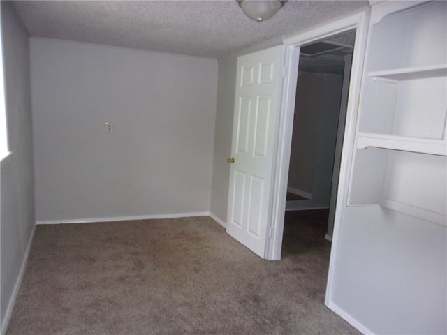 606 Huckleberry Lane, Springdale, AR 72764