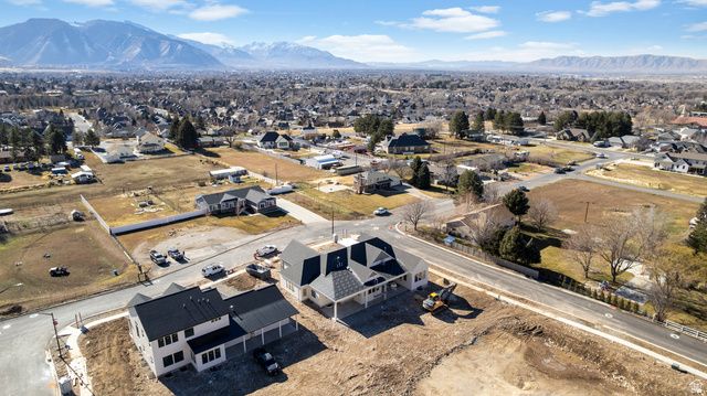 2213 E 850 S, Springville, UT 84663