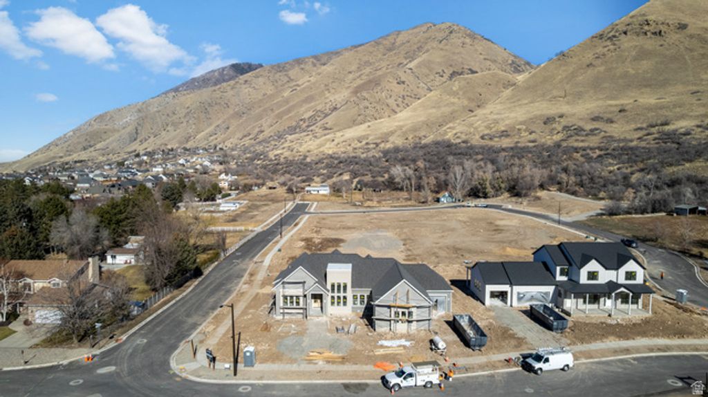 Image 8 of property listing at 2213 E 850 S, Springville, UT 84663