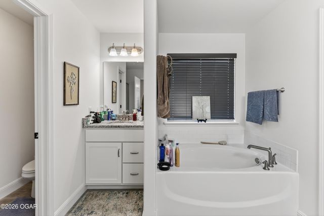 309 Sophia Jane Lane, Duenweg, MO 64841