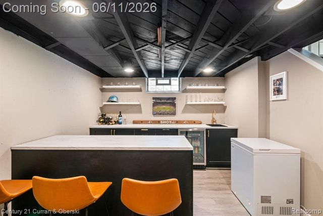 704 N Edison Avenue, Royal Oak, MI 48067
