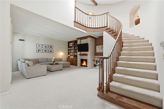 6257 Riviera Circle, Long Beach, CA 90815