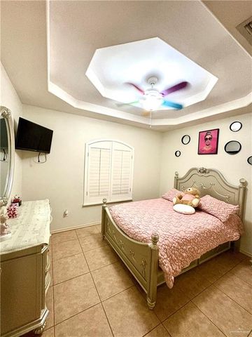 317 Las Colinas Circle, Roma, TX 78584