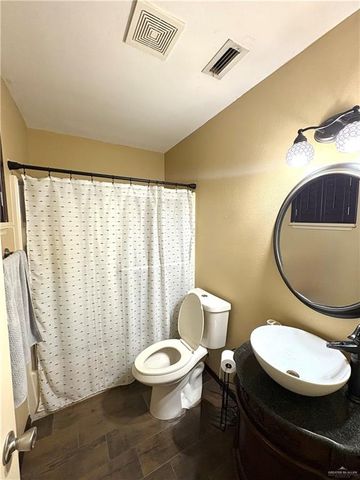 317 Las Colinas Circle, Roma, TX 78584