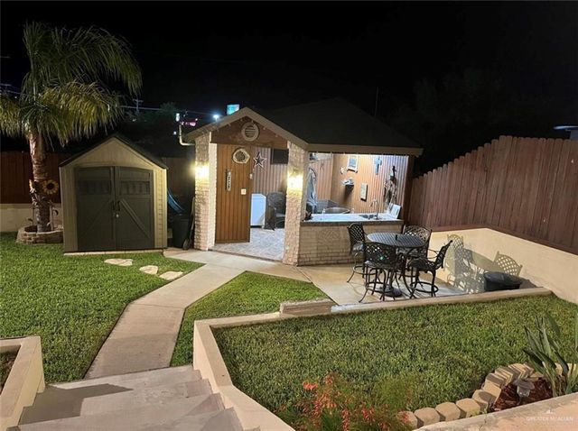 317 Las Colinas Circle, Roma, TX 78584