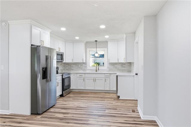 1512 Wildwood DR, Hampton, VA 23666
