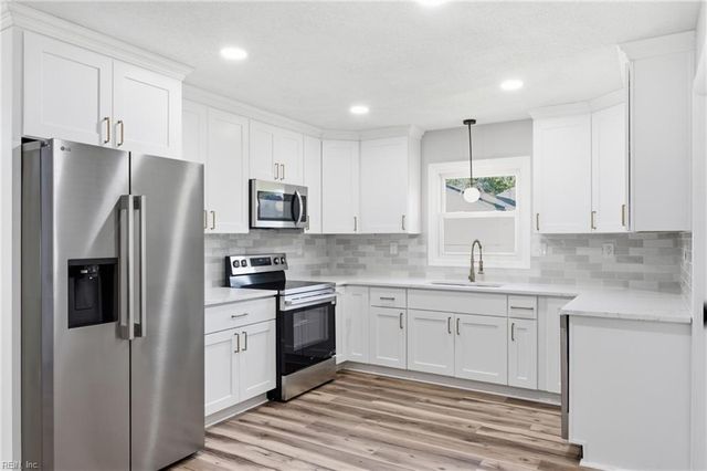 1512 Wildwood DR, Hampton, VA 23666