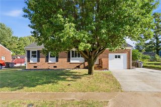 1512 Wildwood DR, Hampton, VA 23666
