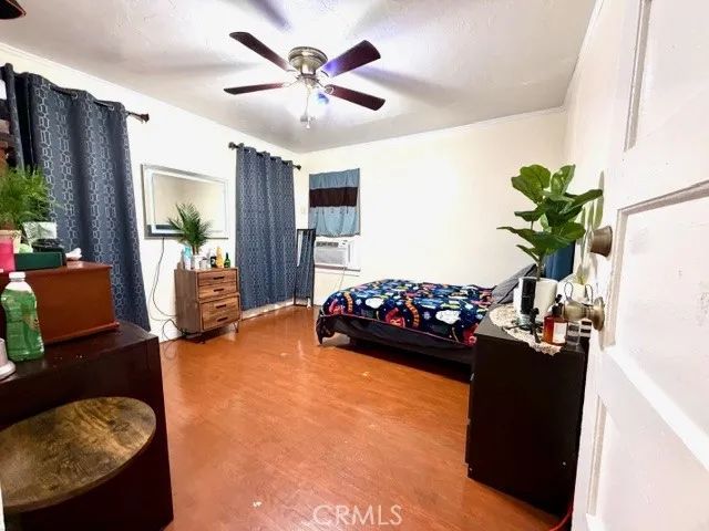 3005 11th Avenue, Los Angeles, CA 90018