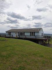 9 J&J Road, Kerhonkson, NY 12446