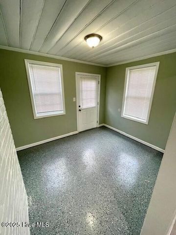 210 Renaldi Street, Elizabethtown, NC 28337