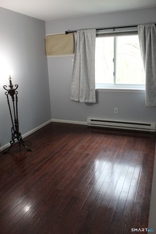 8 Rose Lane 26-14, Danbury, CT 06811