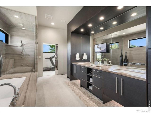 3905 Raptor Court, Fort Collins, CO 80528