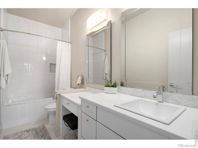 3905 Raptor Court, Fort Collins, CO 80528