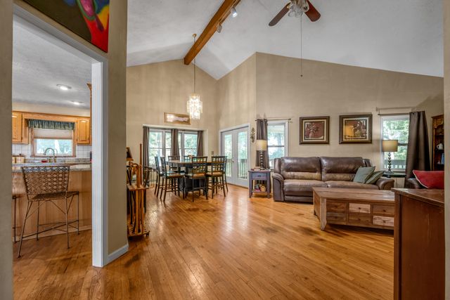 2073 Crystal Springs Road, Danville, KY 40422