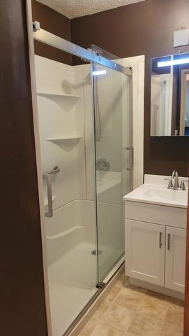 137 Redmond Road, Columbus, OH 43228