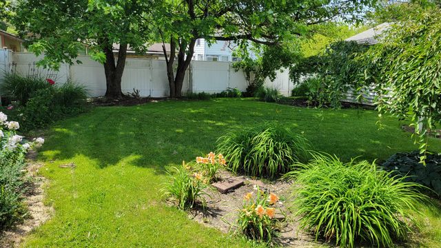 137 Redmond Road, Columbus, OH 43228
