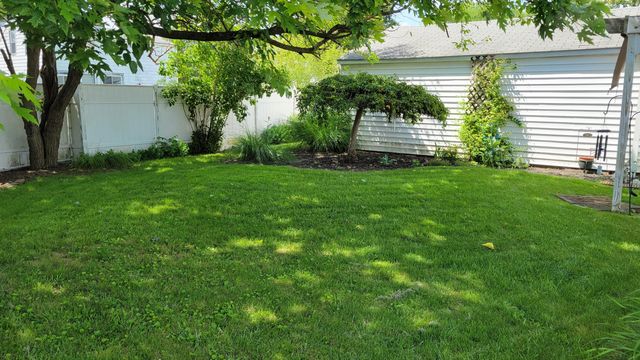 137 Redmond Road, Columbus, OH 43228