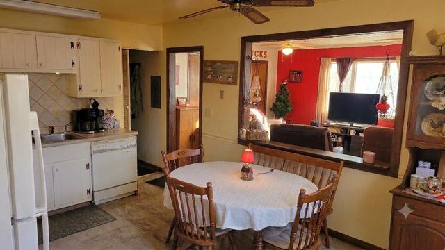 137 Redmond Road, Columbus, OH 43228