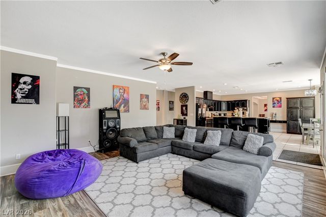 6804 Philippe Allen Avenue, Las Vegas, NV 89110