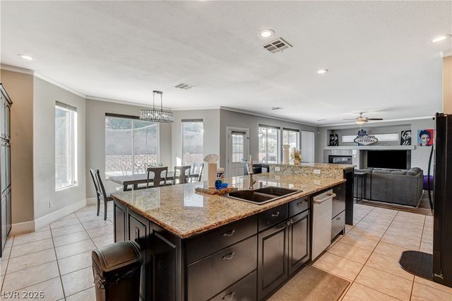 6804 Philippe Allen Avenue, Las Vegas, NV 89110
