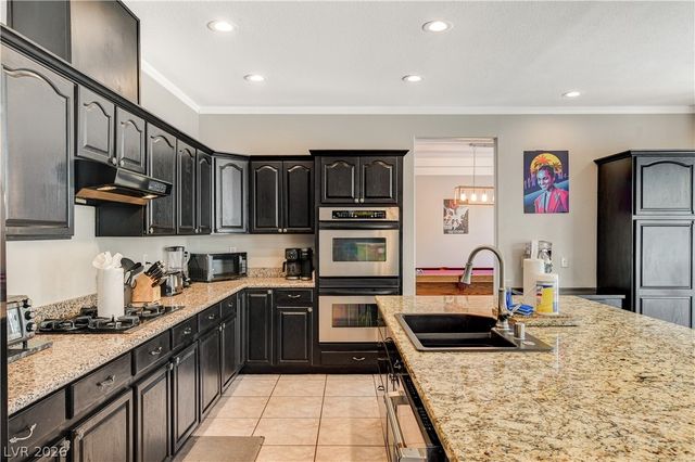 6804 Philippe Allen Avenue, Las Vegas, NV 89110