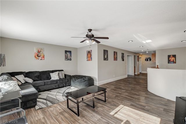 6804 Philippe Allen Avenue, Las Vegas, NV 89110