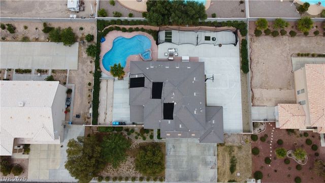 6804 Philippe Allen Avenue, Las Vegas, NV 89110