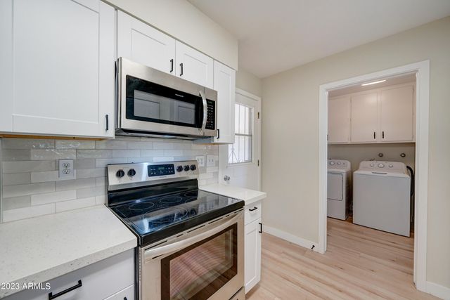 10144 W CHERYL Drive, Sun City, AZ 85351