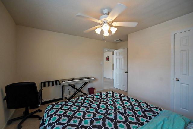 3030 Lincolns Meadow Drive, Spring, TX 77373