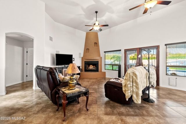 9430 E Woolly Butterfly Court, Corona De Tucson, AZ 85641