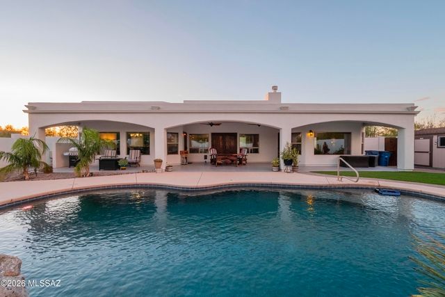 9430 E Woolly Butterfly Court, Corona De Tucson, AZ 85641