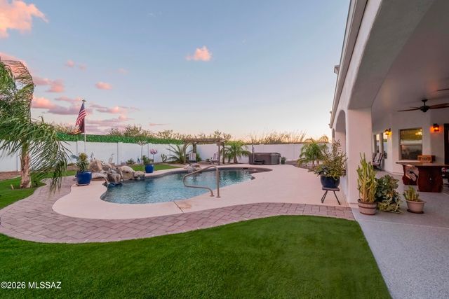 9430 E Woolly Butterfly Court, Corona De Tucson, AZ 85641