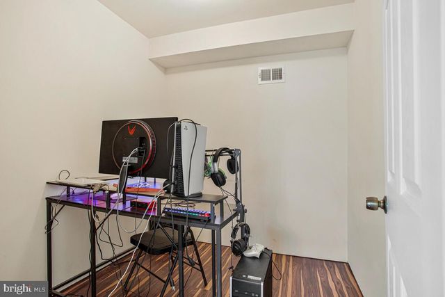 8115 BIRD LN, Greenbelt, MD 20770