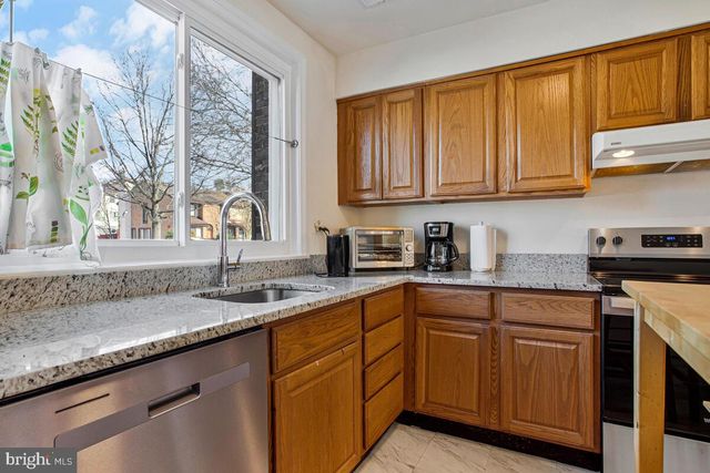 8115 BIRD LN, Greenbelt, MD 20770