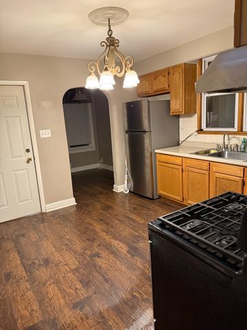 13329 S Buffalo Avenue 1, Chicago, IL 60633