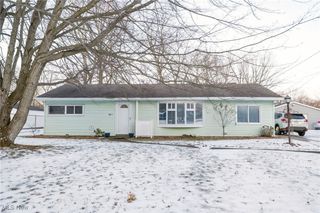 3011 Bainbridge Avenue, Youngstown, OH 44511