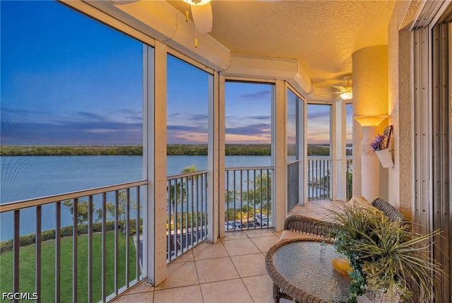 4141 Bay Beach LN 456, Fort Myers Beach, FL 33931