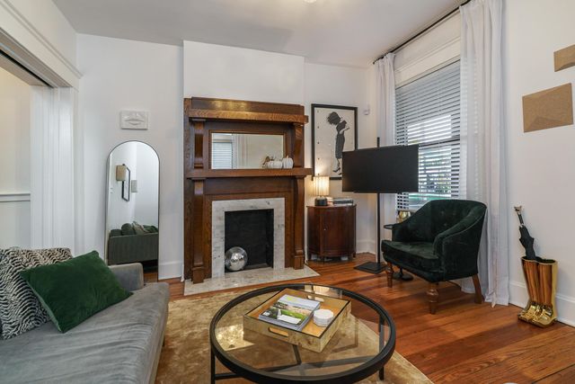 195 E Mithoff Street, Columbus, OH 43206