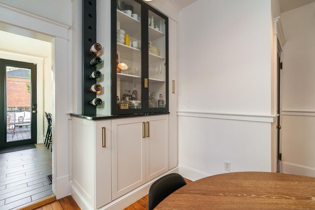 195 E Mithoff Street, Columbus, OH 43206