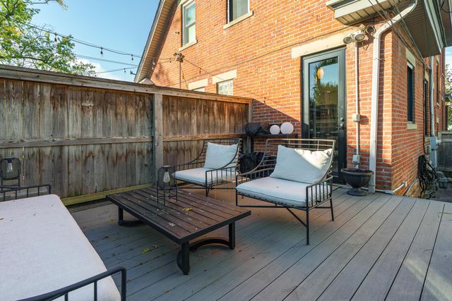 195 E Mithoff Street, Columbus, OH 43206