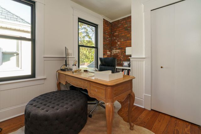 195 E Mithoff Street, Columbus, OH 43206