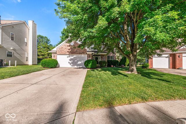 10824 Madeline Court, Fishers, IN 46037